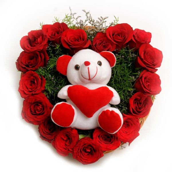 FNP_Roses_N_Soft_toy_Valentine’s Day_2015_giftease FNP_Roses_N_Soft_toy_Valentine’s Day_2015_giftease